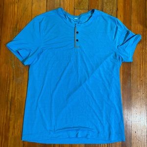 Men’s short sleeve Henley style lululemon